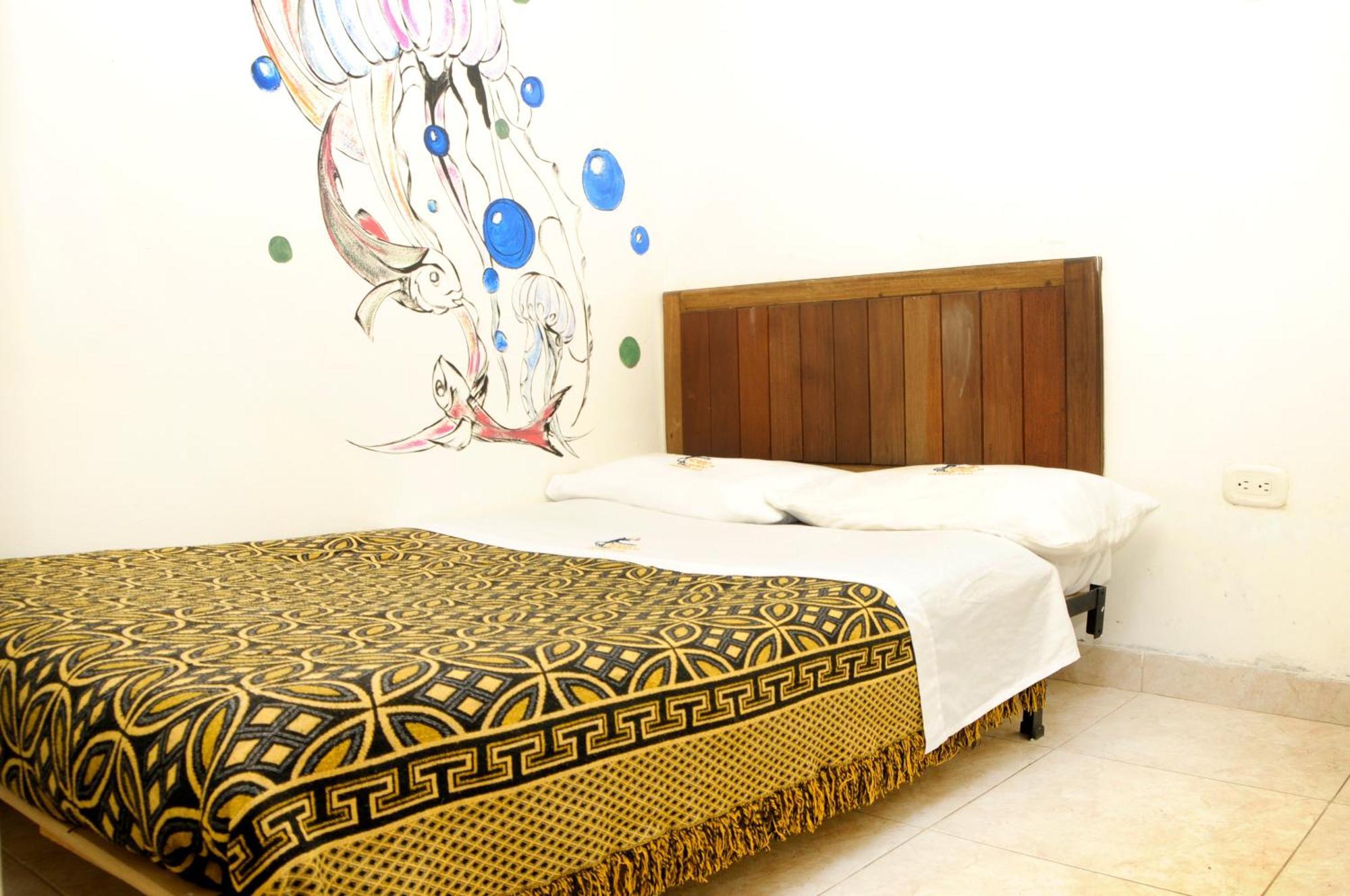 H C De Quevedo Hotel โบโกตา ภายนอก รูปภาพ
