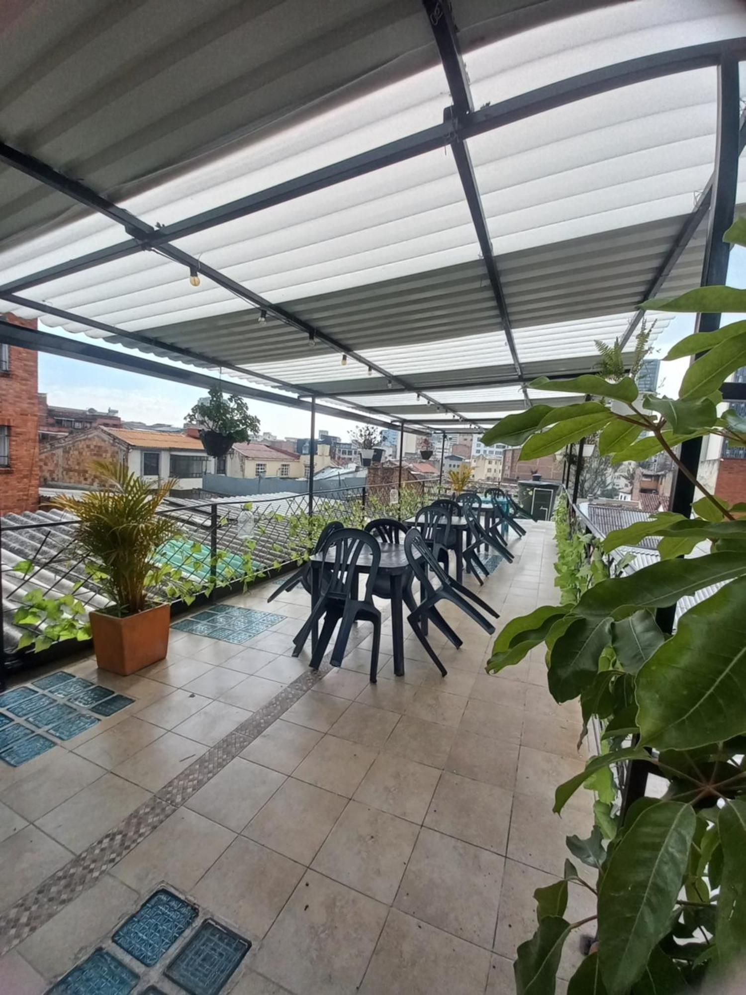 H C De Quevedo Hotel โบโกตา ภายนอก รูปภาพ